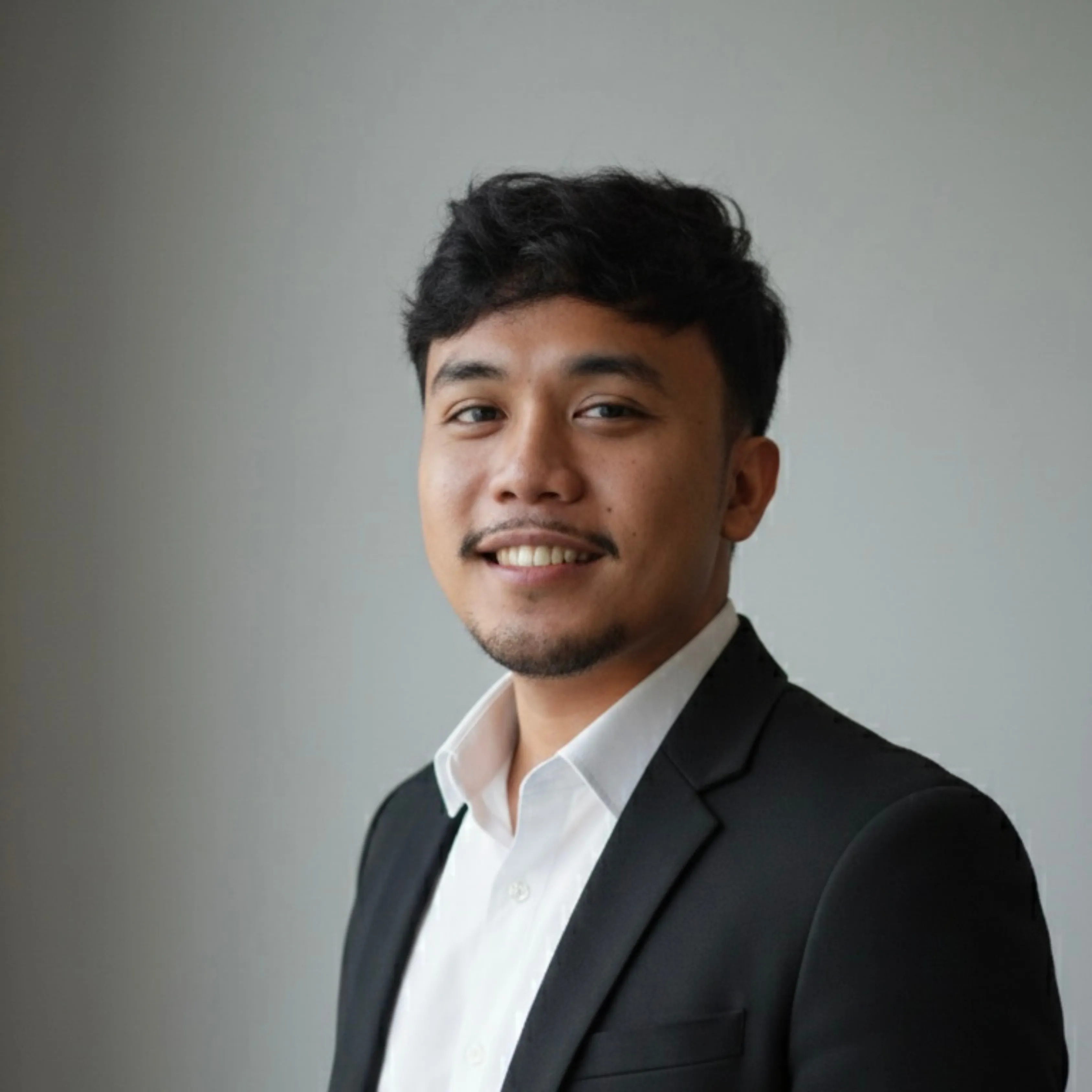 Hanief Hamzah